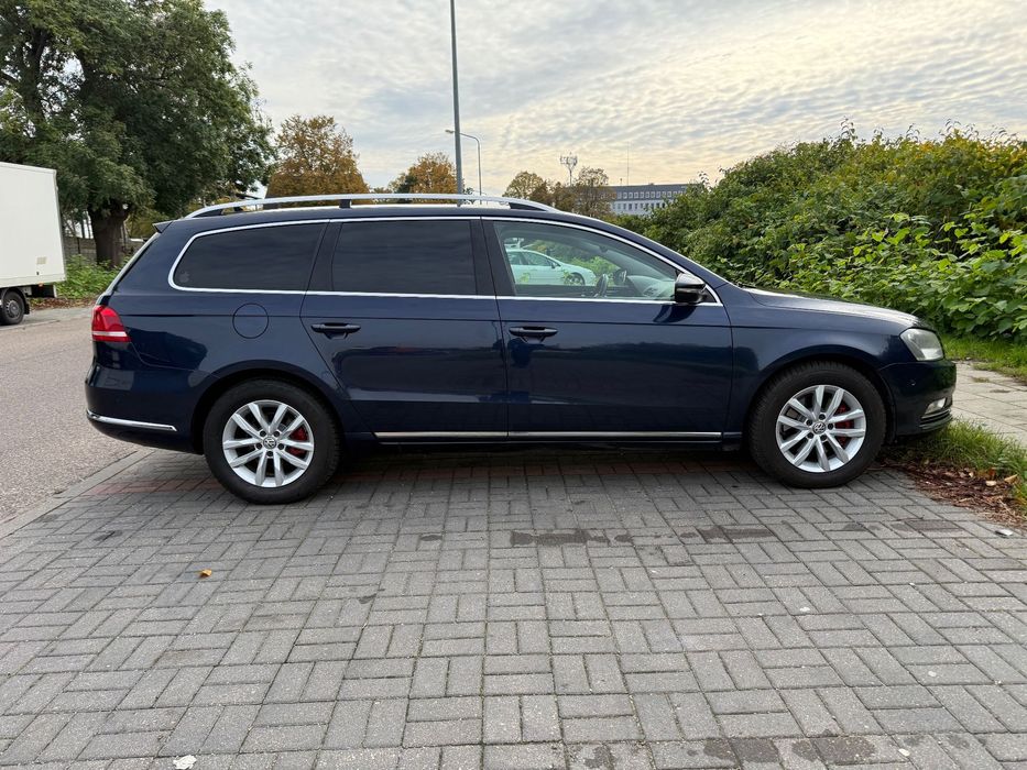 Volkswagen Passat Volkswagen Passat Highline 140 km DSG alcantara bezwypadkowy
