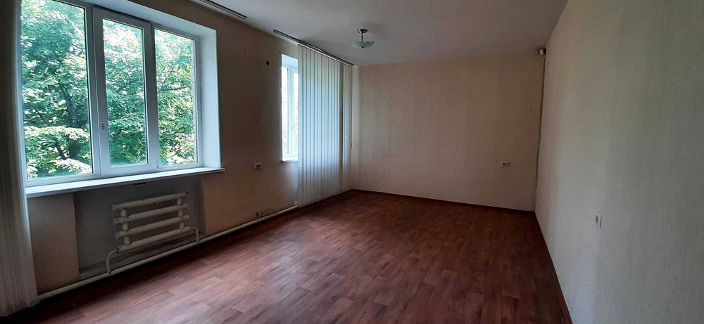 Продаж складського комплексу 4547 кв.м, вул. Базова (Придніпровськ)