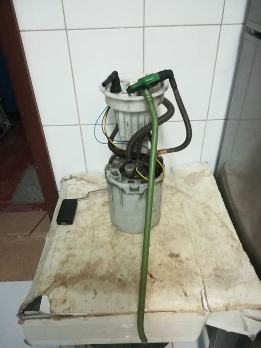 Boia combustivel c/bomba A4