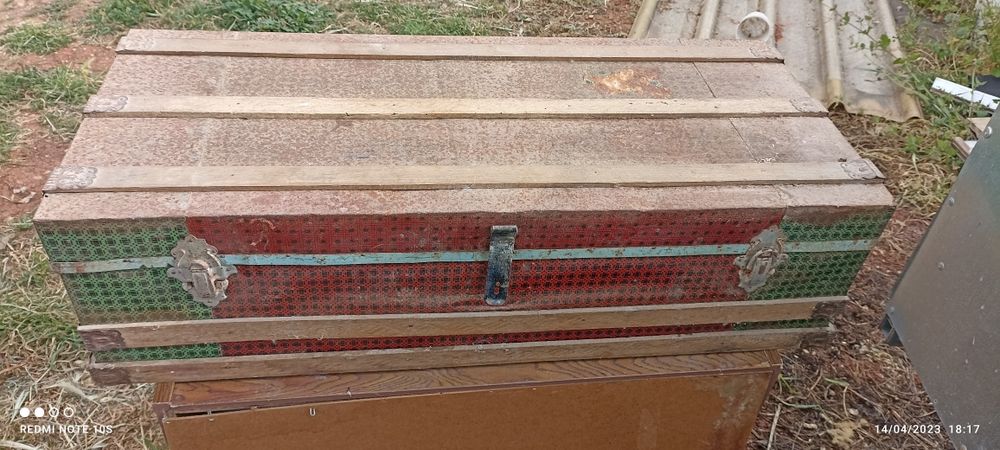 Mala de enchoval antiga