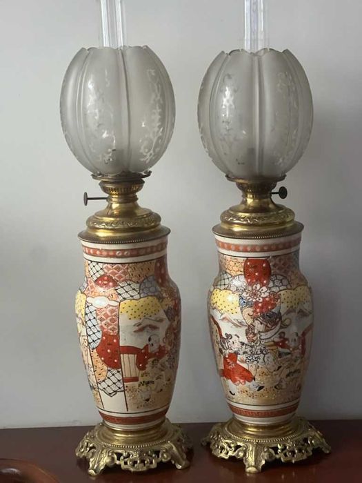 Para lamp naftowych Satsuma