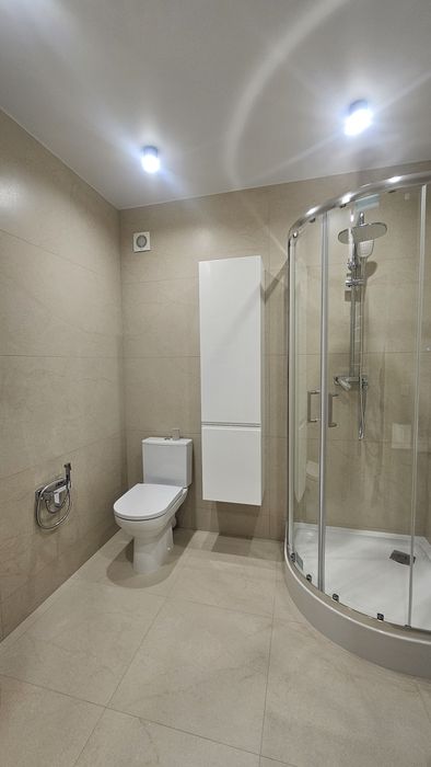 Продам 2-кімнатну квартиру в новому будинку р-ні 14 гімназії