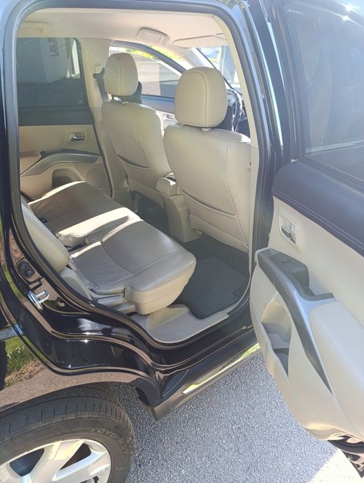 Продам/ обмін Mitsubishi Outlander XL