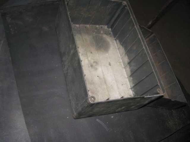 Пластмасовий ящик для зберігання овочів-фруктів 20-20-30 см.