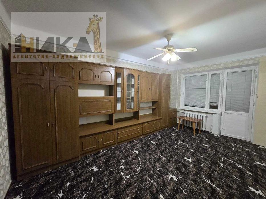 Продам 2-х кімнатну квартиру вул. Лахтінська