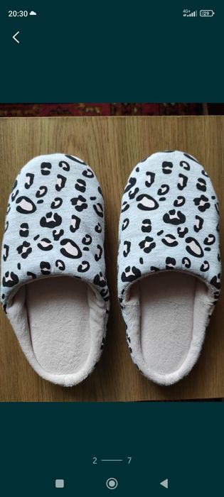 Практически новые удобные тапочки  HsM  по стельке 19см. Англия