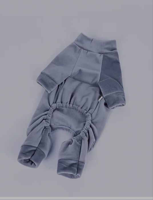 Комбінезон для собаки