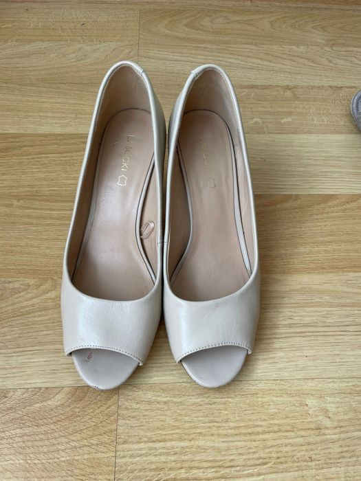 Skórzane buty Lasocki