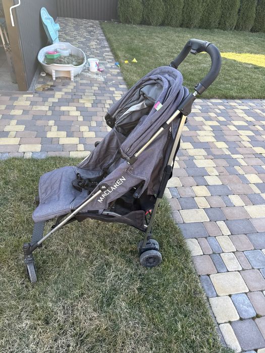 Продам каляска Maclaren