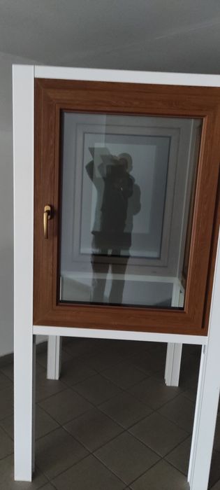 Producent okien PCV i Aluminium.