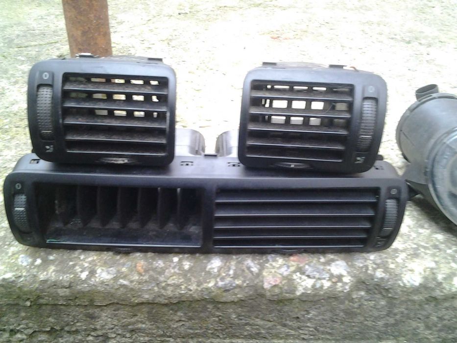 Туманки ,дефлектори пасат в5