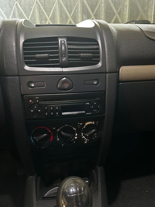 Renault clio 1.5 dci
