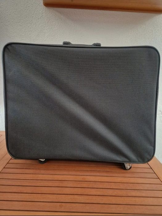 Mala de viagem cinzenta Deluxury