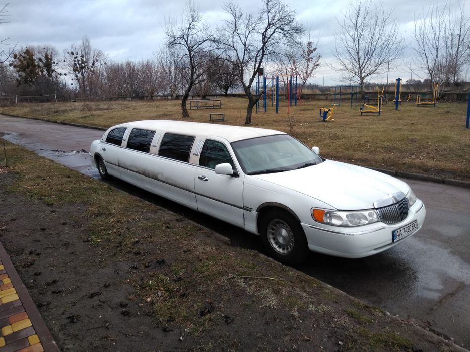 Lincoln Town Car