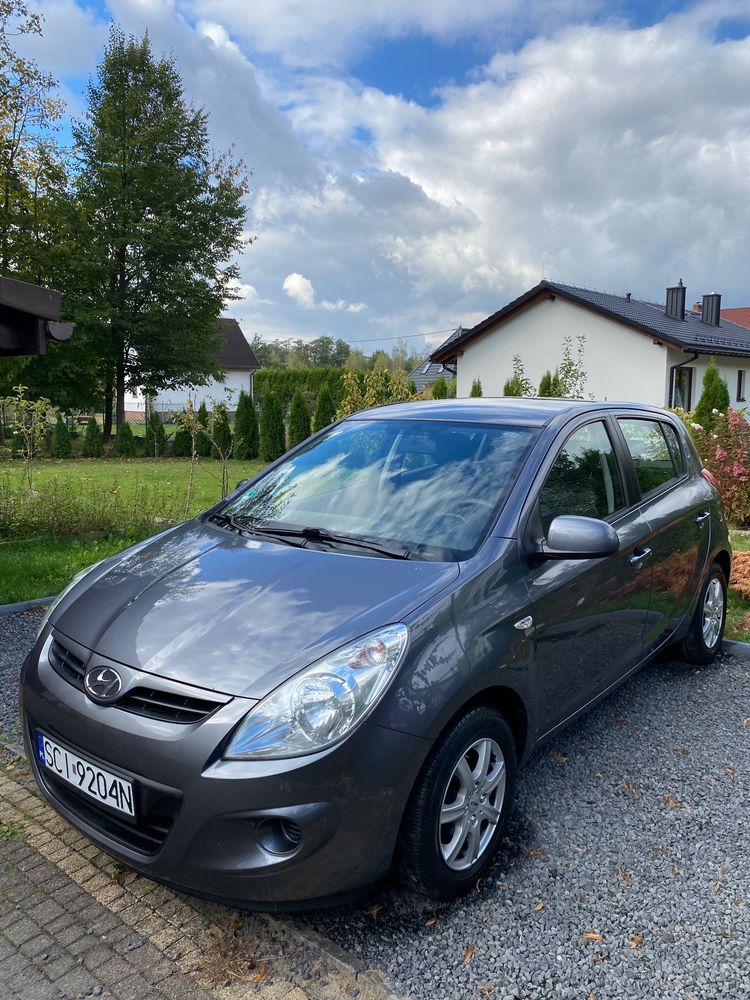 Hyundai I20