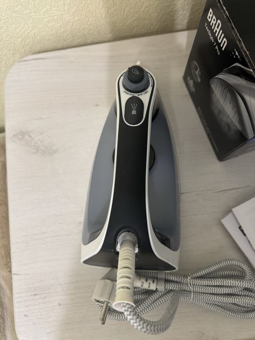 Продам утюг BRAUN texStyle 7 Pro