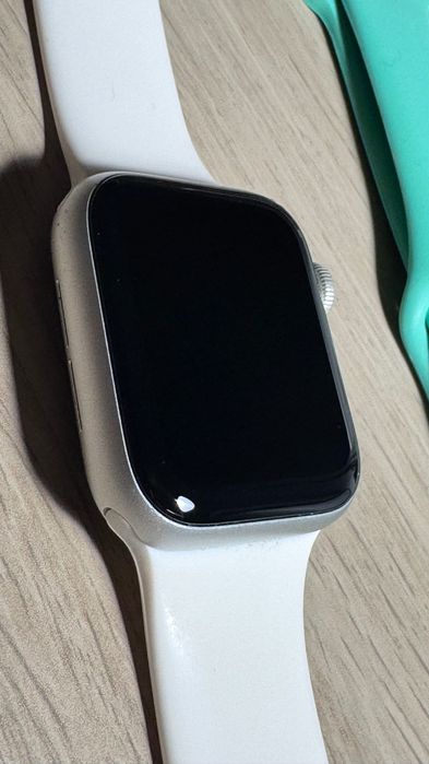 Apple Watch Series 5 (40 mm)