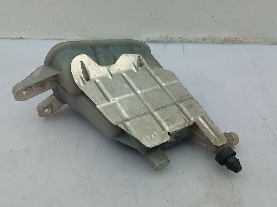 Reservatório / depósito da água / líquido de refrigeração AUDI A5 (8T3