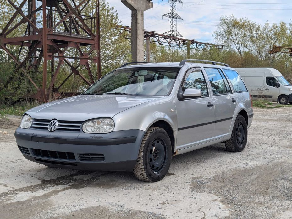 Фольцваген Гольф 4 бензин 1.6 VW Golf 4 1.6 MPI