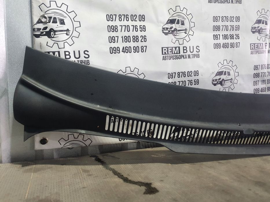 Жабо, накладка під лобове скло Volkswagen Transporter t5 03-15