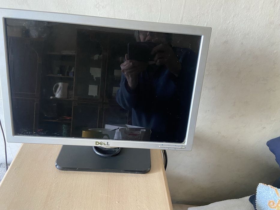 Монітор Dell 17”