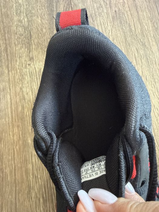Buty sportowe Adidas rozm 40  – treningowe / siłownia – stan bdb