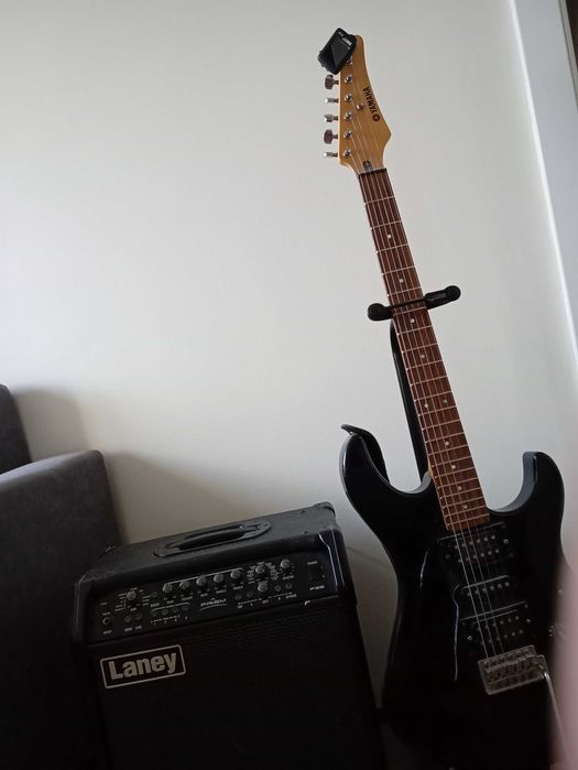 Zestaw gitara Yamaha i piec gitarowy Laney P 35