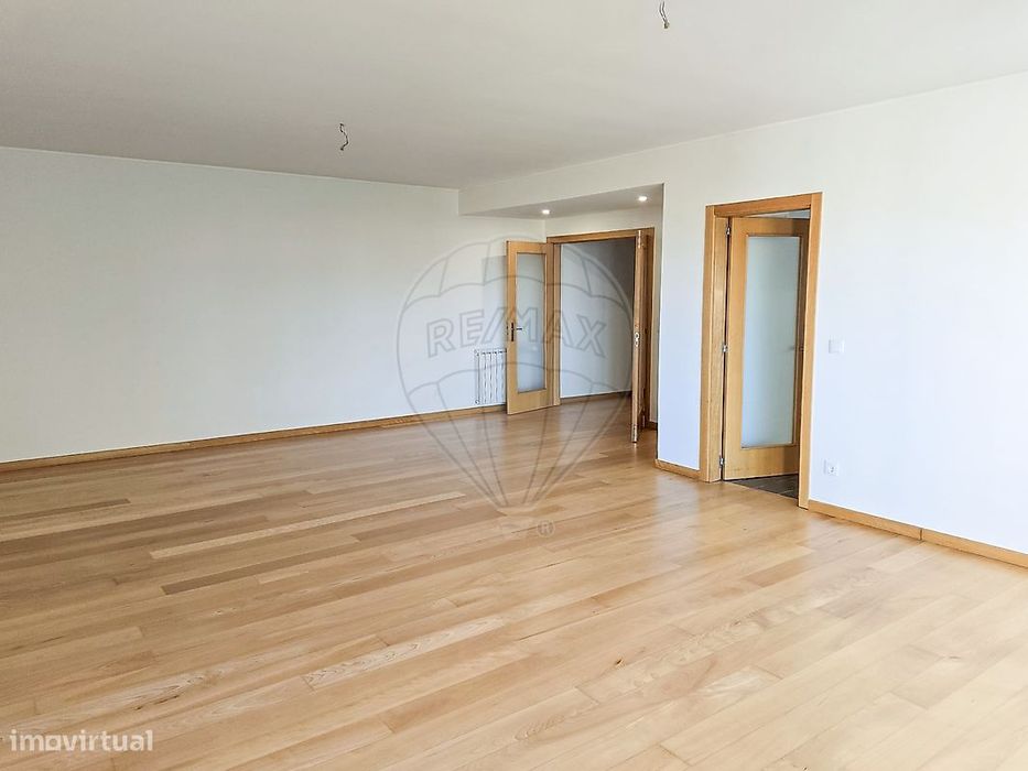 Apartamento T3 para arrendamento