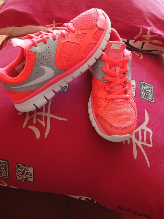 NIKE air Max tn PINK.  38рр.24 см. 300грн.