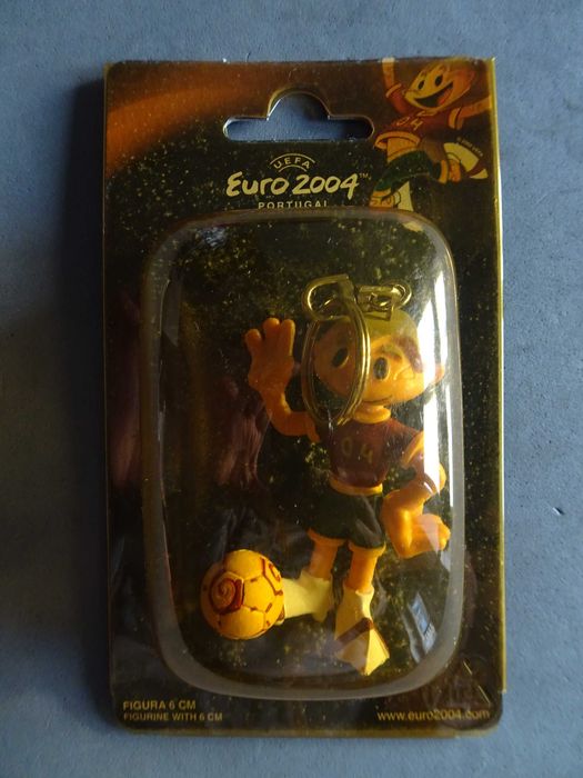 Figura em PVC Porta-chaves 6cm Quinas Kinas Mascote Euro 2004 com bola