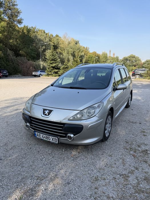 Peugeot 307 рестайлинг, 2006 год, 2.0 бензин/газ, АКПП