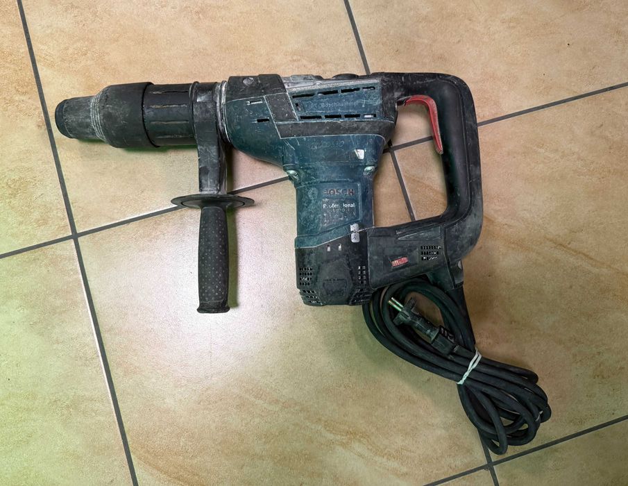 Młot Udarowy BOSCH GBH 5-40   08/2024r