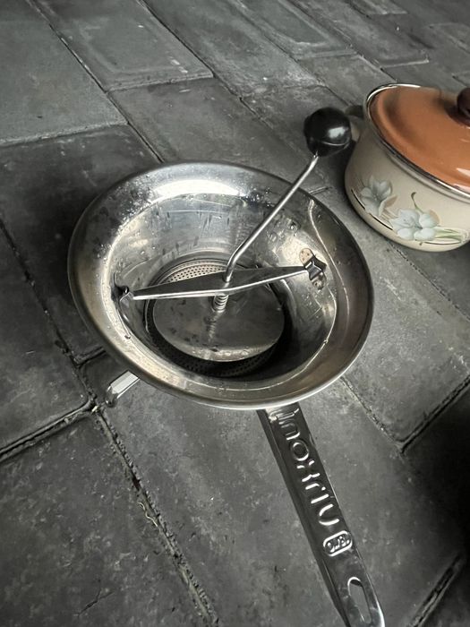 Продам каструлі