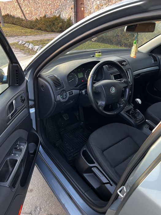 Продам Skoda Octavia A5 1.6mpi!