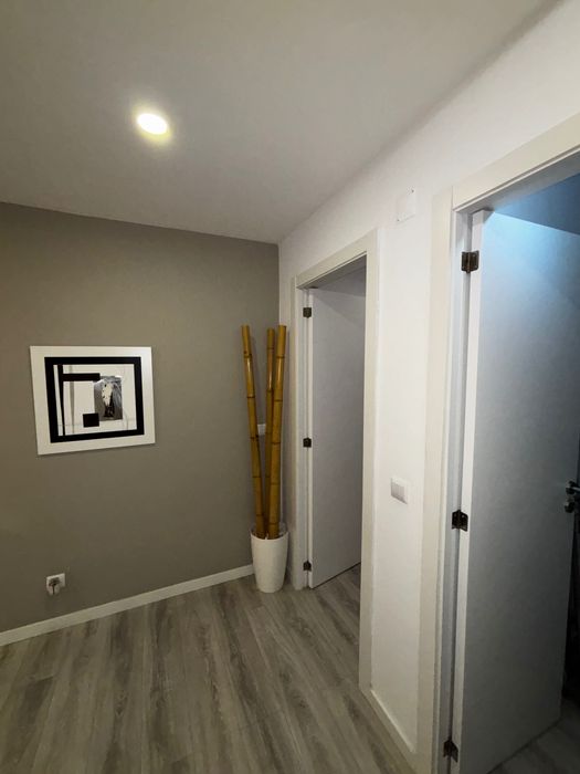 T2 mobilado em Setúbal | 106 m² área útil + arrecadação e parqueamento