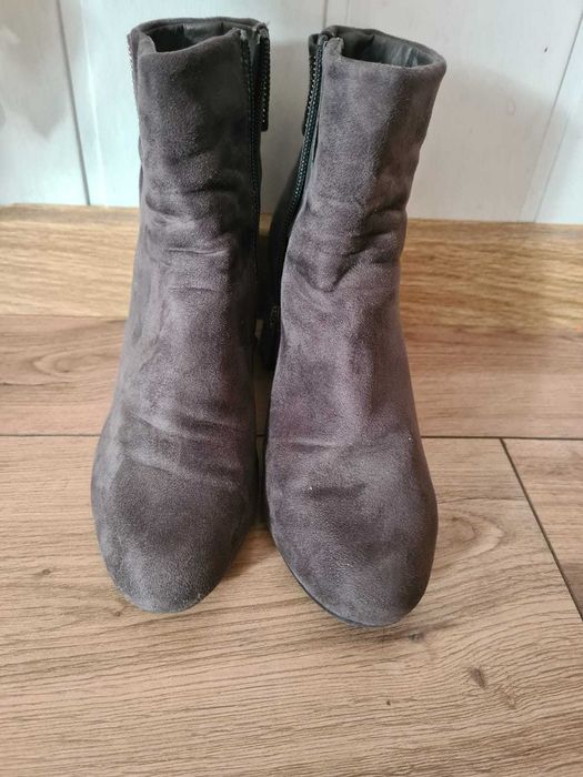 Buty zamszowe Jenny Fairy roz. 38 Stan BDB