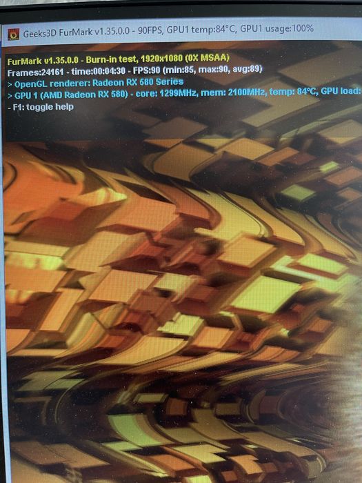 Продам комп , на фото інфа про систему без торгу