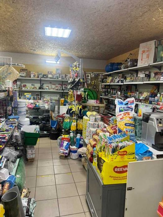 Продаж діючого магазину в с.Кримки