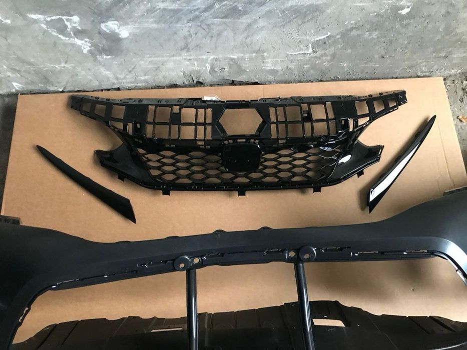 Бампер, бампер передній honda civic 11 2022 2023 2024 2025