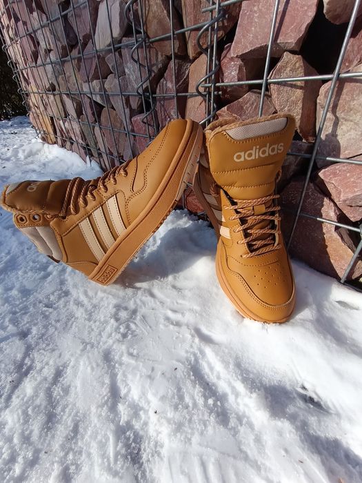 Кросівки Adidas Hoops 3.0 MID WTR,зелені і гірчичні.