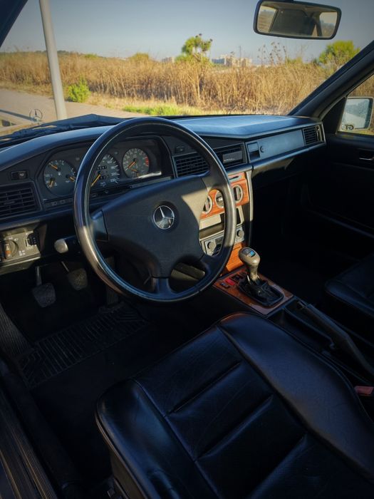 Mercedes Benz 190E Sportline - 132KM- Certificado Classico