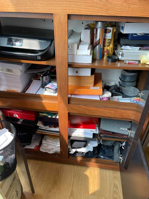 Móvel para sala ou escritório