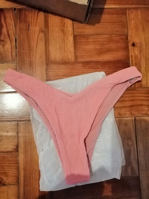 2 Bikinis Giraças