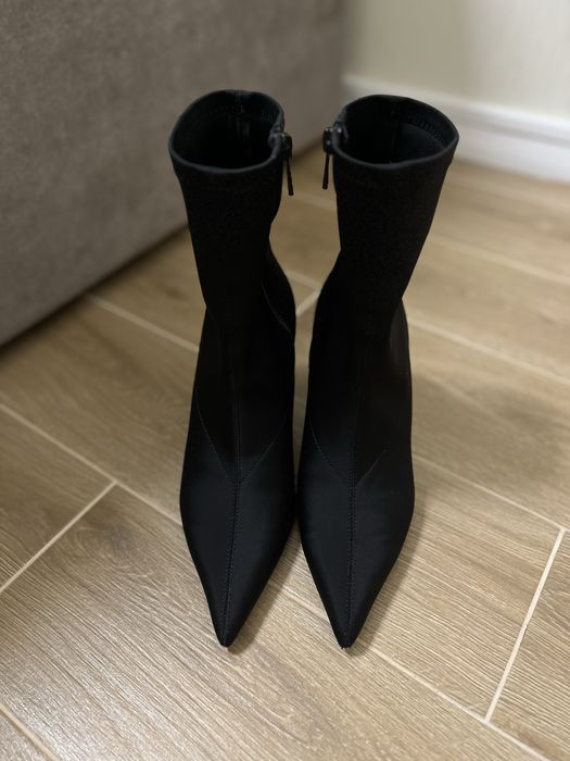 Ботильйони Stradivarius