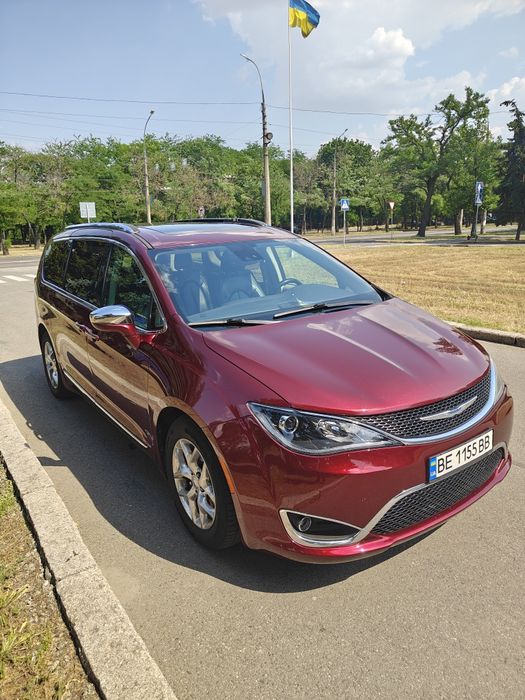 Chrysler pacifica