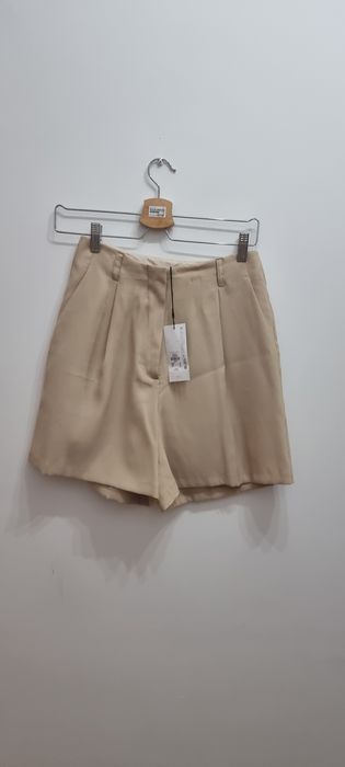 Calções beje - Tam. 36