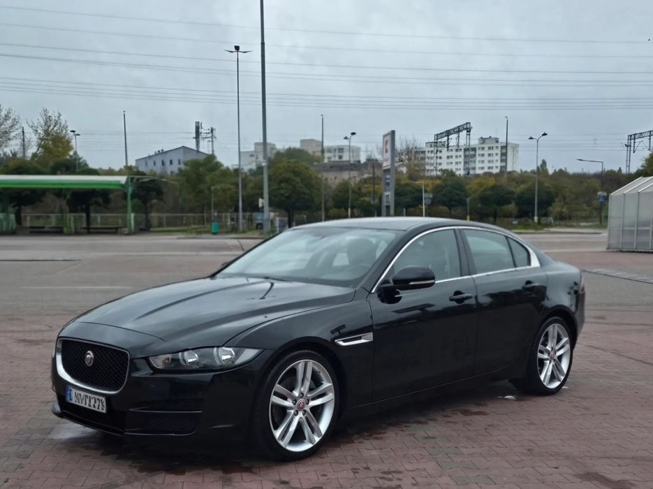Jaguar XE Jaguar XE 20D - 180km - Prestige