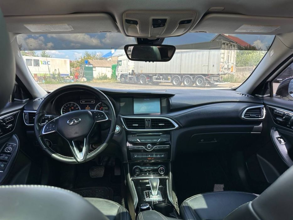 Infiniti QX30 2017