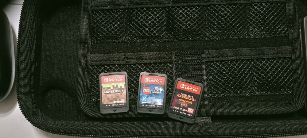 Nitendo switch zestaw z grami