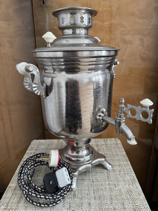 Samowar elektryczny 1975r. Prl